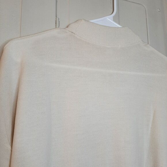 NEW Uniqlo Sweater Ivory Men Size XL Pure New Wool Mock Neck Lightweight LS - Picture 12 of 12